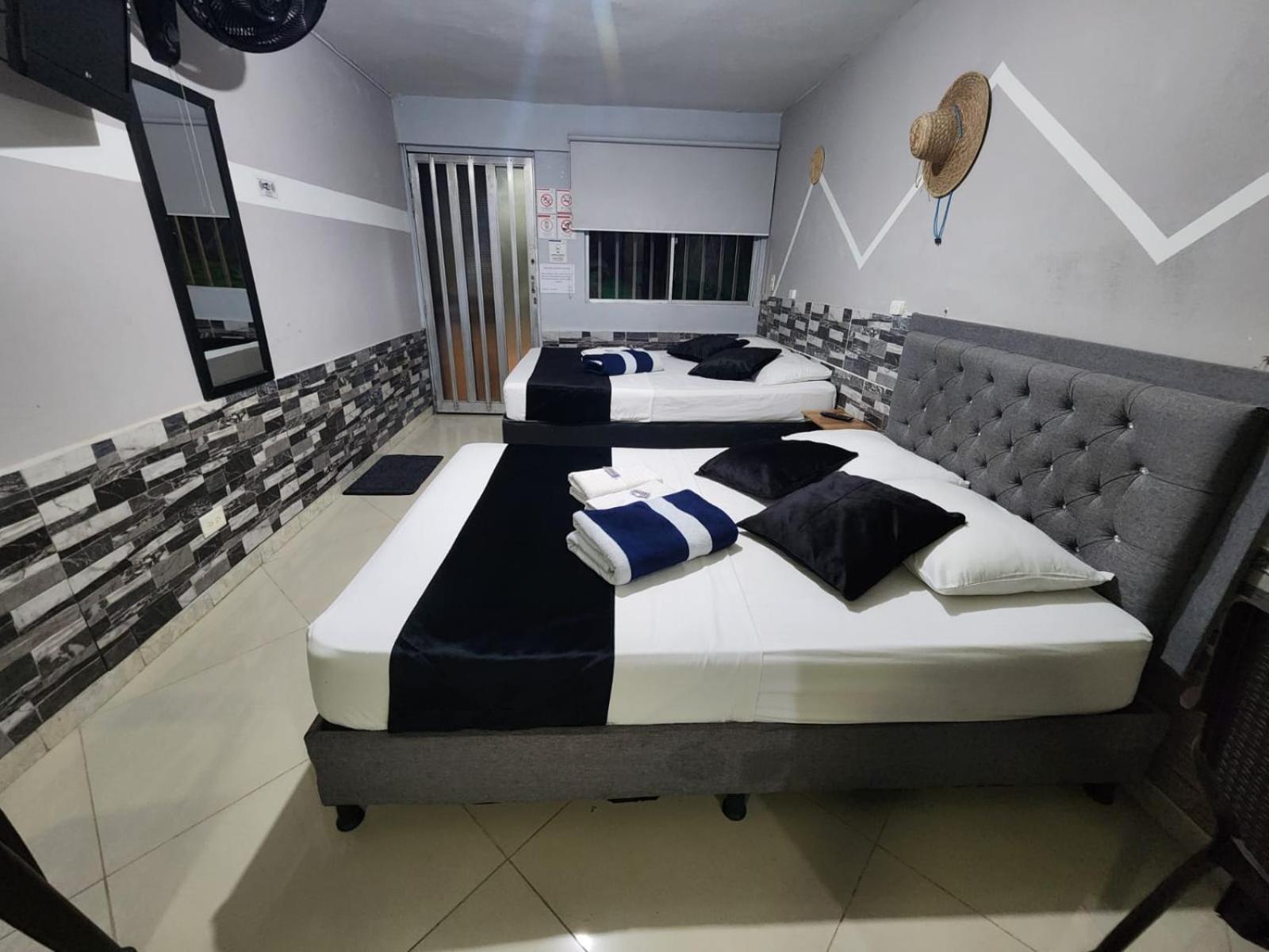 Apartahotel Calasanz Home Medellín Kültér fotó
