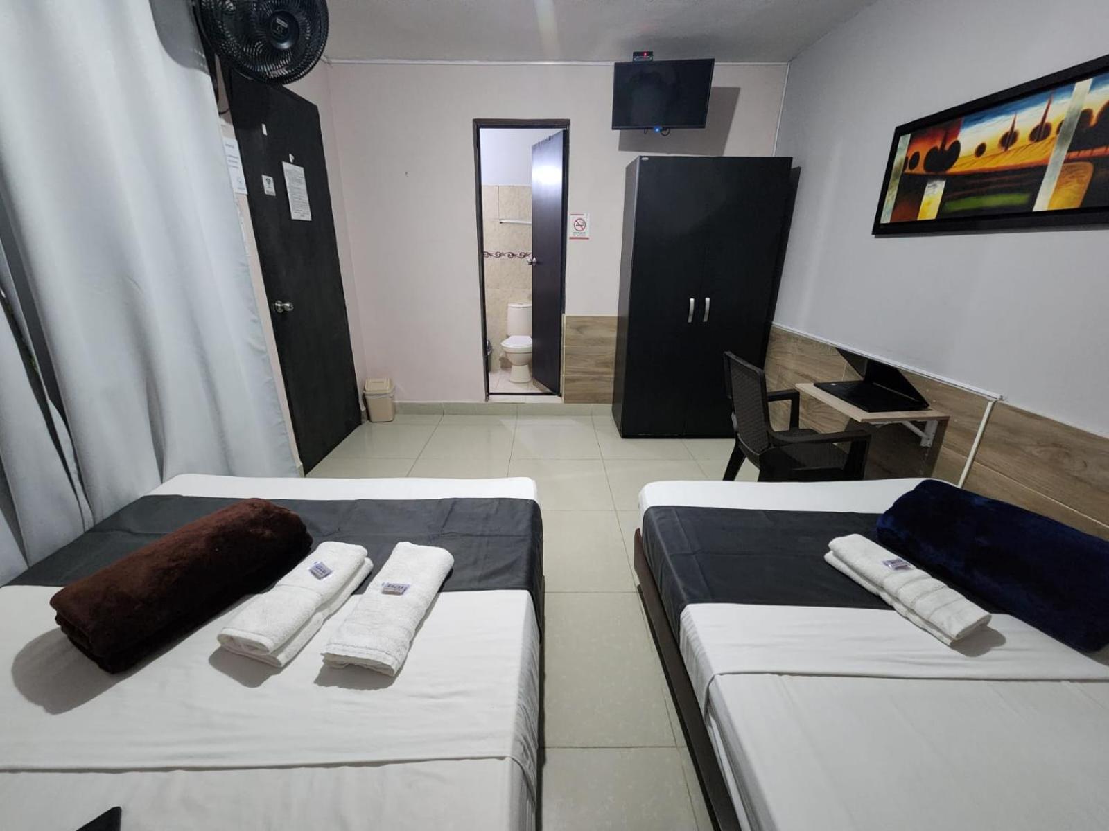 Apartahotel Calasanz Home Medellín Kültér fotó