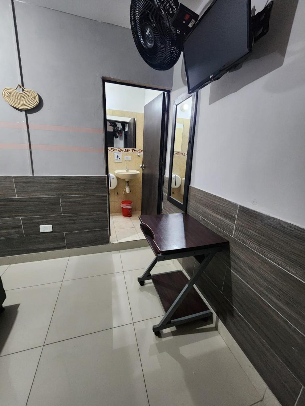 Apartahotel Calasanz Home Medellín Kültér fotó