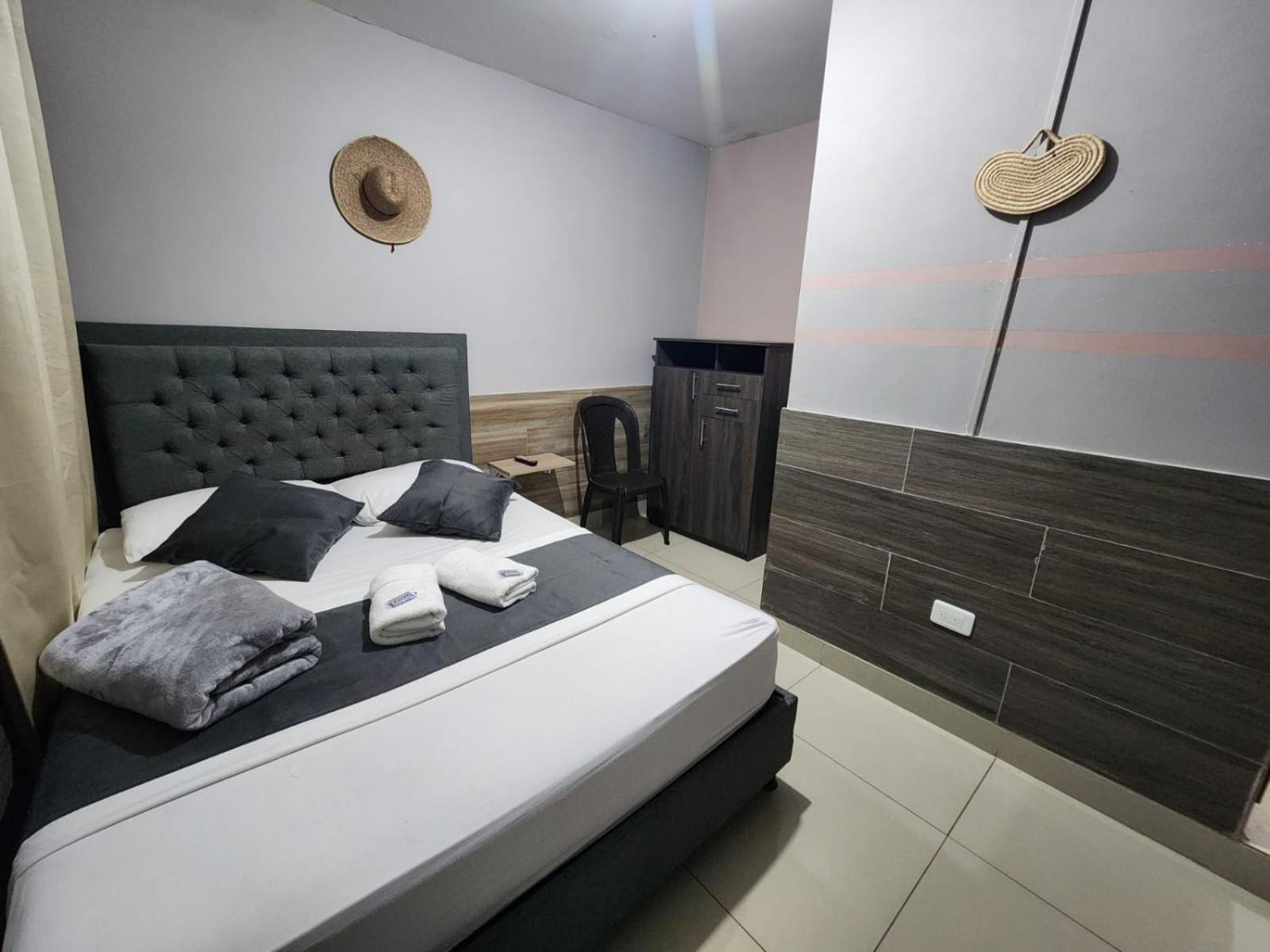 Apartahotel Calasanz Home Medellín Kültér fotó
