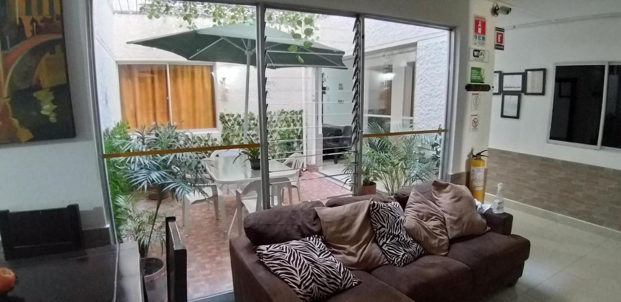 Apartahotel Calasanz Home Medellín Kültér fotó